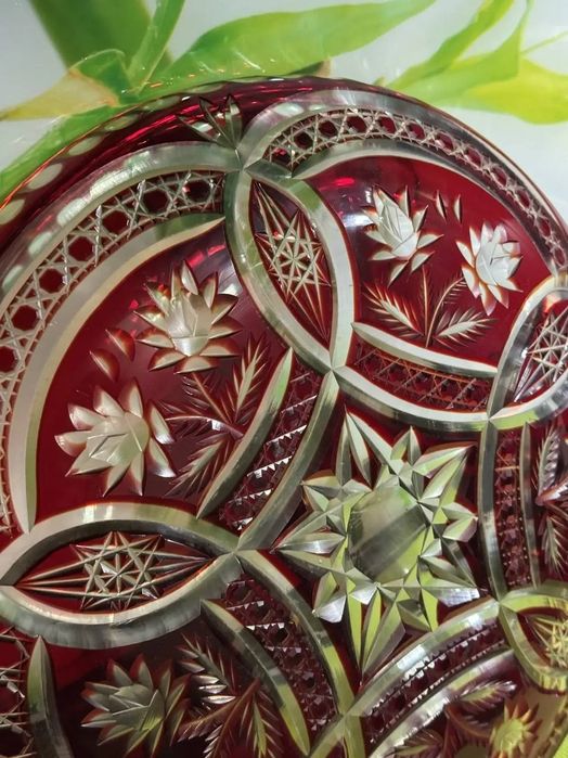 Блюдо.Цветной хрусталь.Германия.Диаметр:36см.Цена:200$