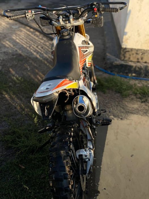 Продаю мотоцикл Эндуро