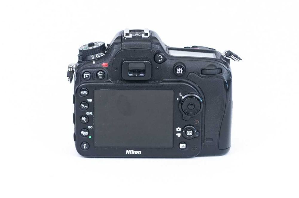 Nikon D7100 - BODY - DSLR