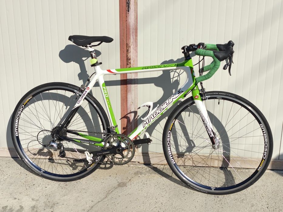 Cursieră Carbon 7.85 kg MADDILINE Columbus