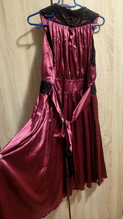 Rochie deosebită 44/46