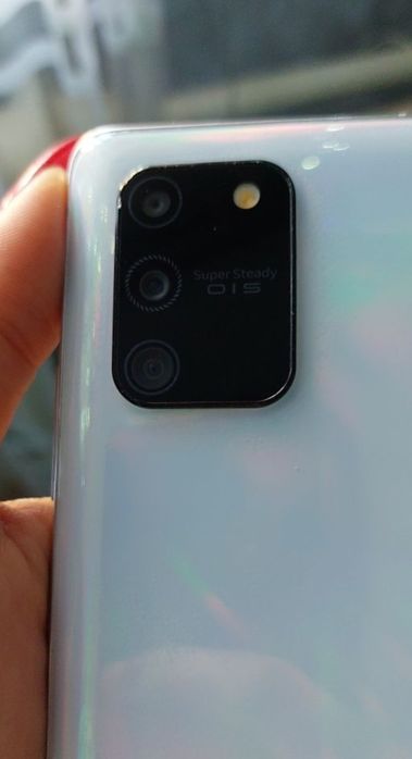 Samsung galaxy S10lite.  128gb