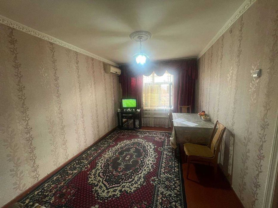 Продаётся Квартира в Мирабадском районе рядом с Американской школой.