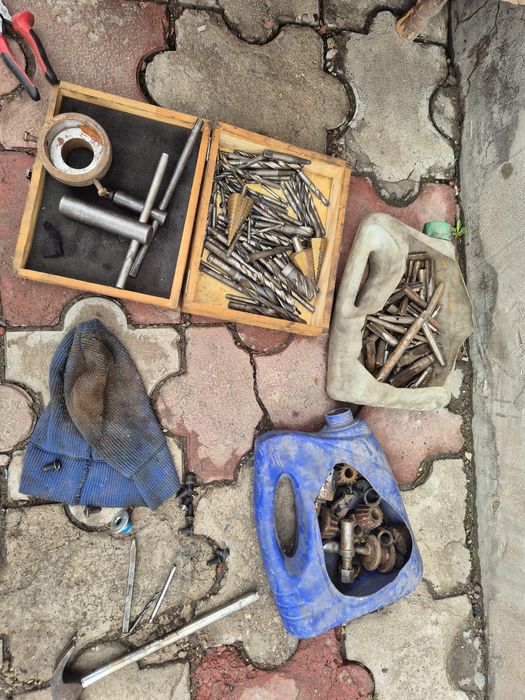 Токарные инструменты