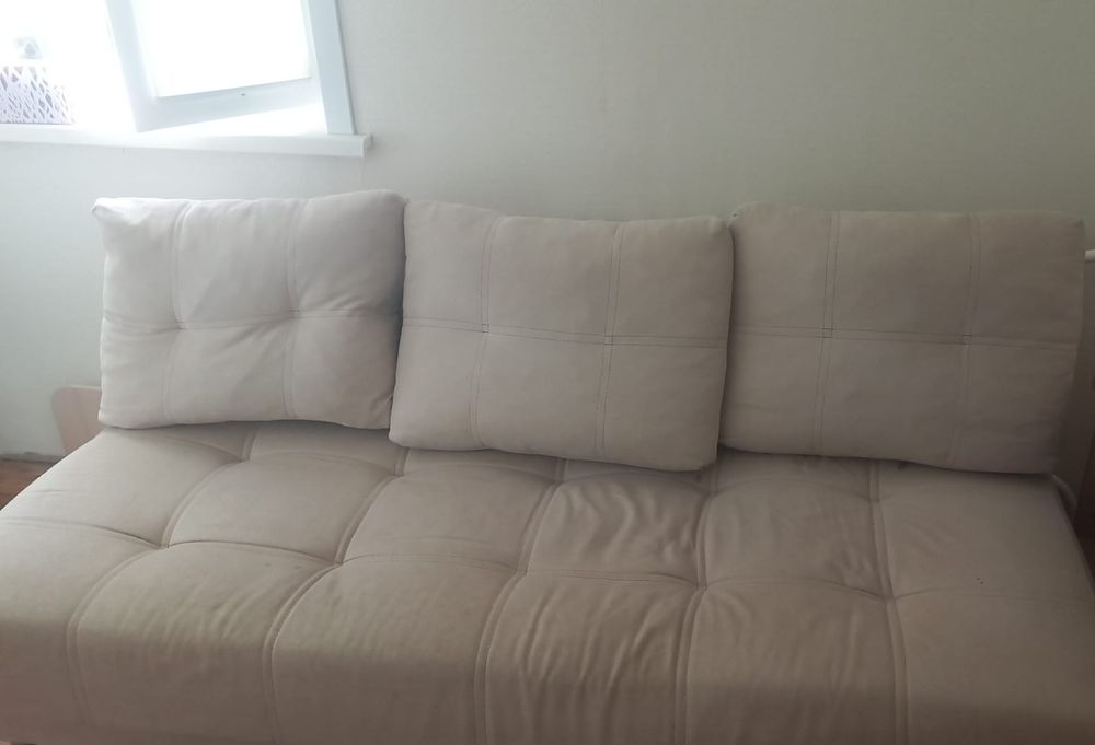 Диван на пружинных блоках