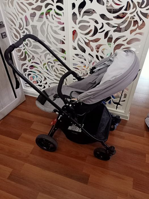 Продам детскую коляску и велосипед