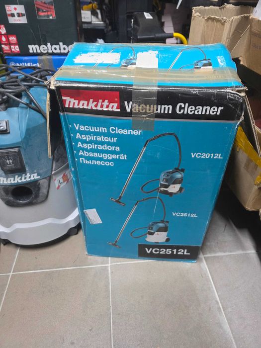 Makita VC2512L aspirator electric 1250 W | 25 l | Clasa praf: L | 230V