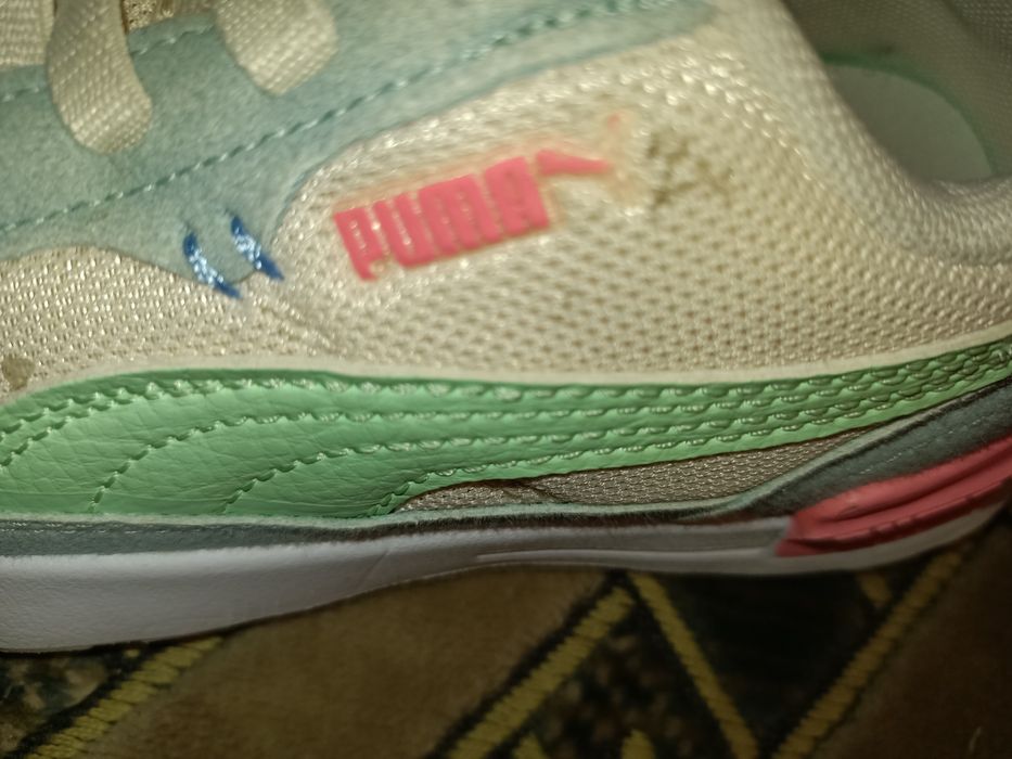 Кроссовки детские