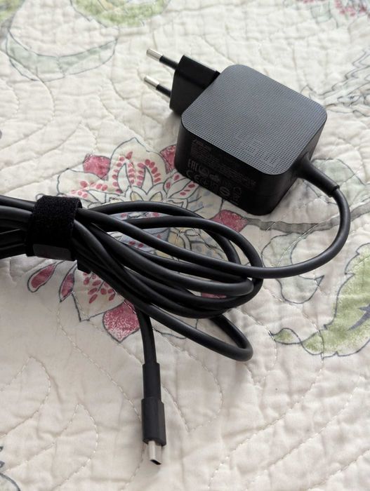 Alimentator / incarcator original laptop ASUS USB-C 45W Power Delivery, compatibil cu orice device USB-C PD, nou!