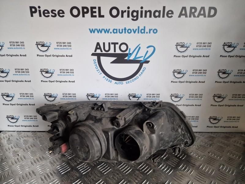 Far stanga Saab 9-3 YS3F