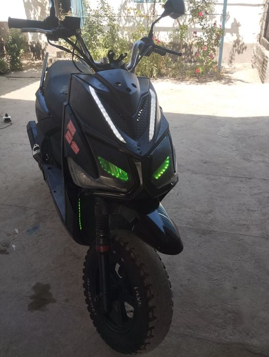 Skuter samuray sotiladi 150cc