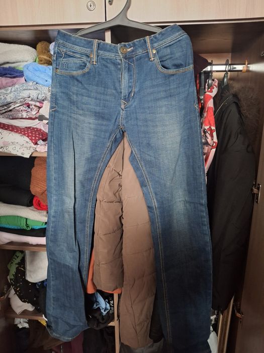 Джинсы мужские..