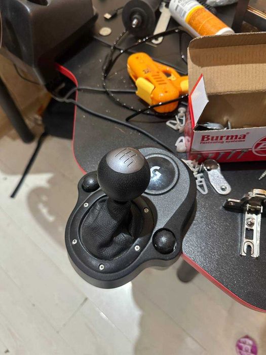 руль Logitech g29