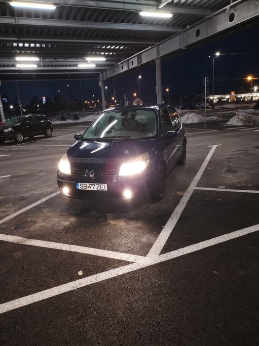 Vând sau schimb Renault scenic 2