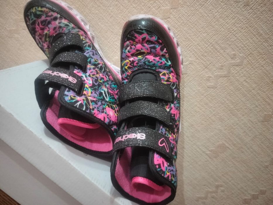 Демисезонные ботинки