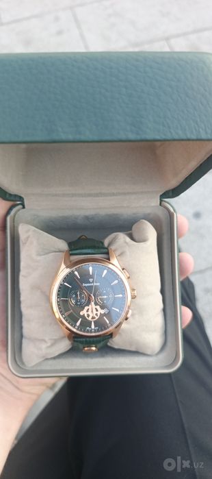 Продам часы 150$