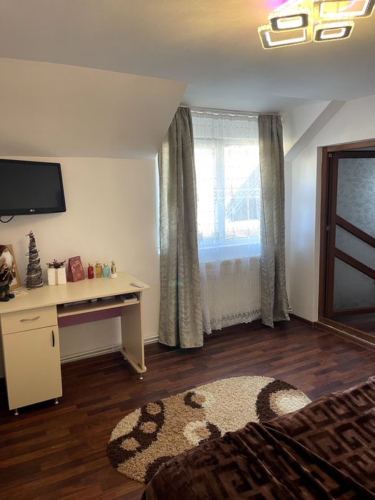 Inchiriez apartament pe termen lung/ în regim hotelier