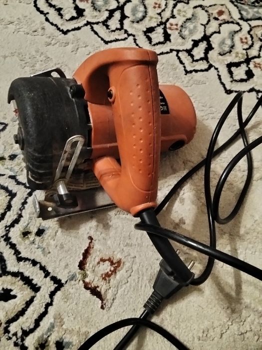 Продам электроинструменты