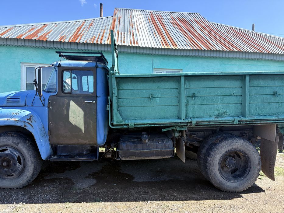 Зил на ходу сел и поехал