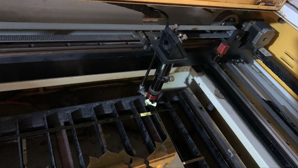 Лазер станок HYPE KAMACH сотилади (Яхши ҳолатда) (90х60)