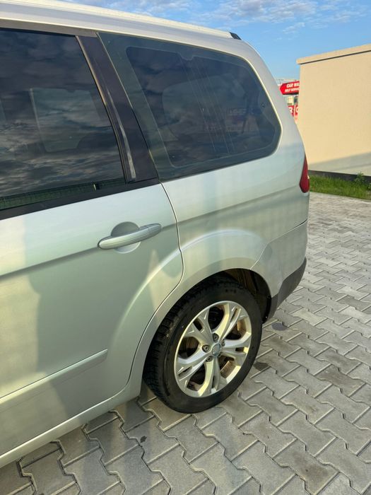 Masina Ford Galaxy de vanzare