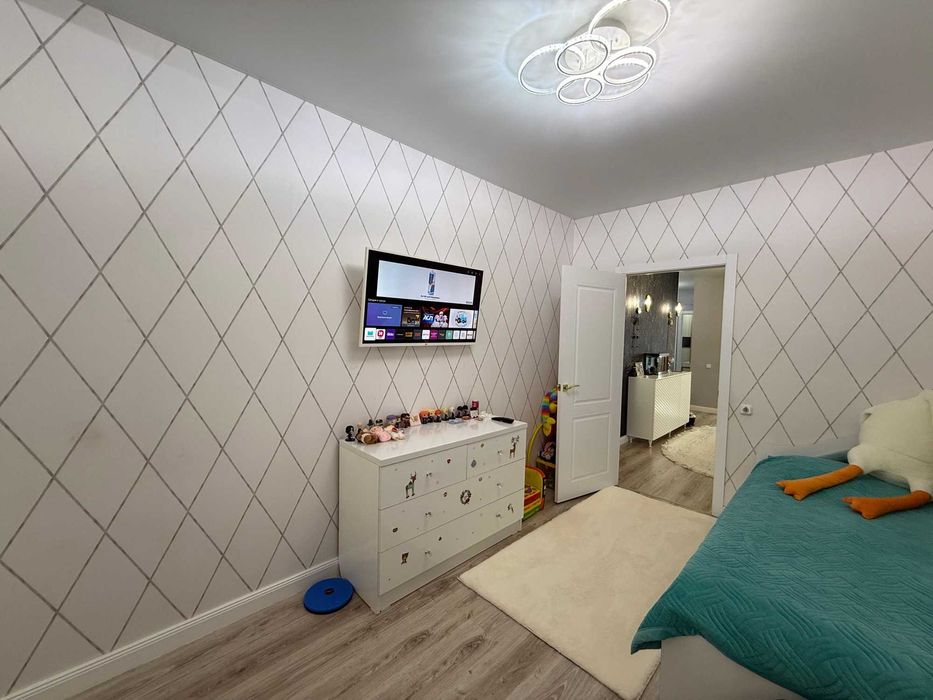 3 комнатная 108 м2 в Юбилейном