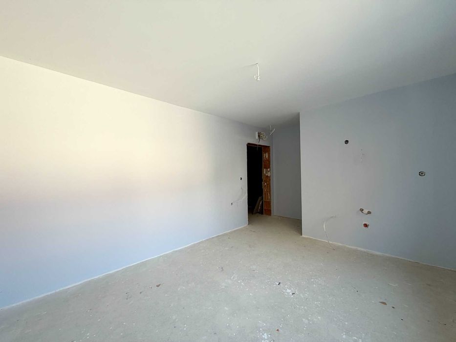 Продава се Едностаен апартамент в Поморие - 32 кв.м за 1625 €/кв.м - Снимка #2
