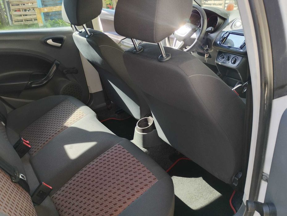 SEAT Ibiza 2011 — imagine 5