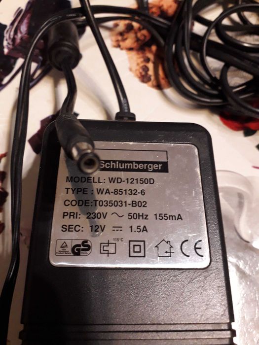 Трафове\зарядни\ за компютър  output 19v= 4,7A