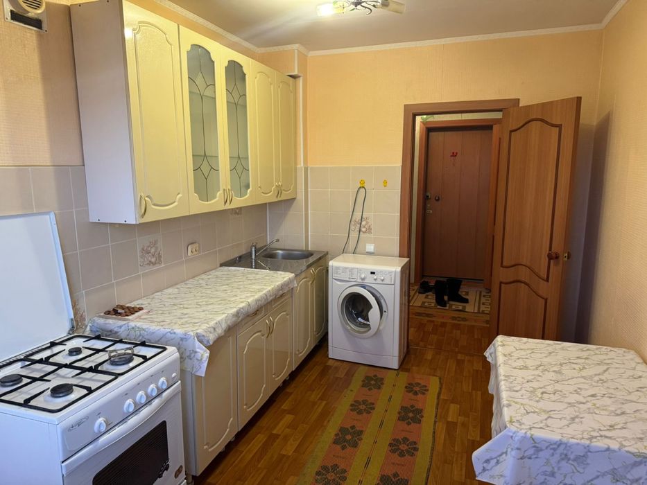 Сдам 2 комнатную квартиру