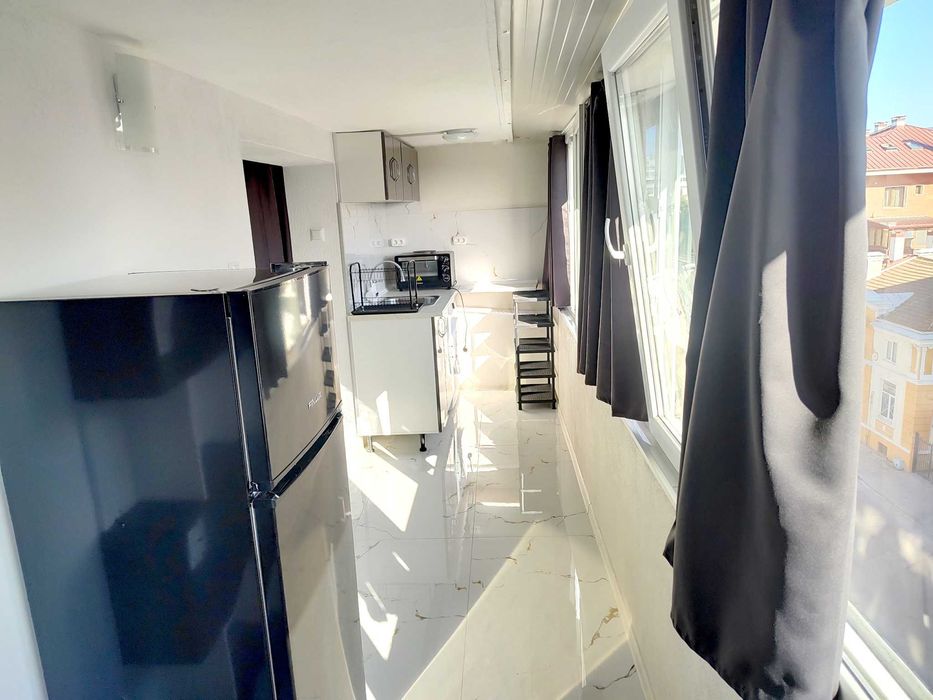 Дава се под наем Едностаен апартамент в Варна, Център - 22 кв.м за 310 € - Снимка #6