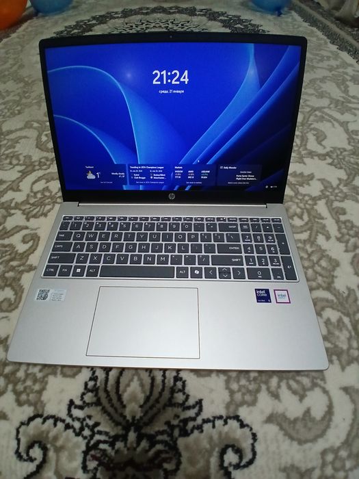 Noutbuk intel Core ultra 5 125H Processor [2)