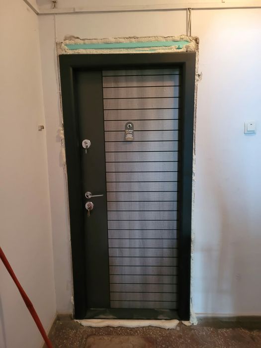 Montaj usi interior & exterior