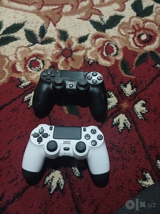 Продам PlayStation 4 Pro.