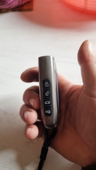 Продам пулт от Magicar 906 S толко пулт (не комплект)