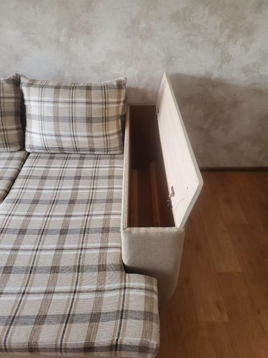 Диван угловой IKEA