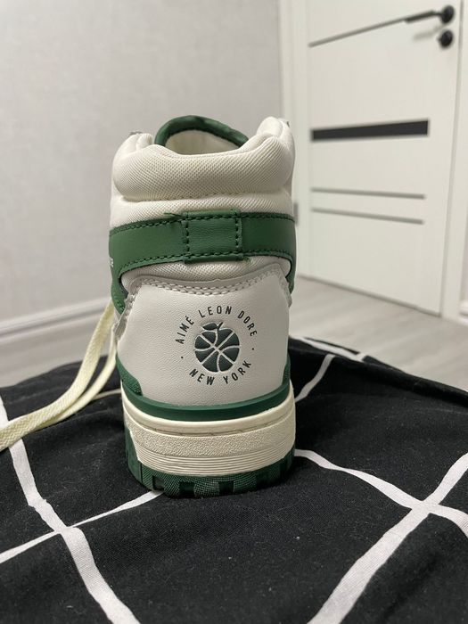 Кроссовки новые классные недорого