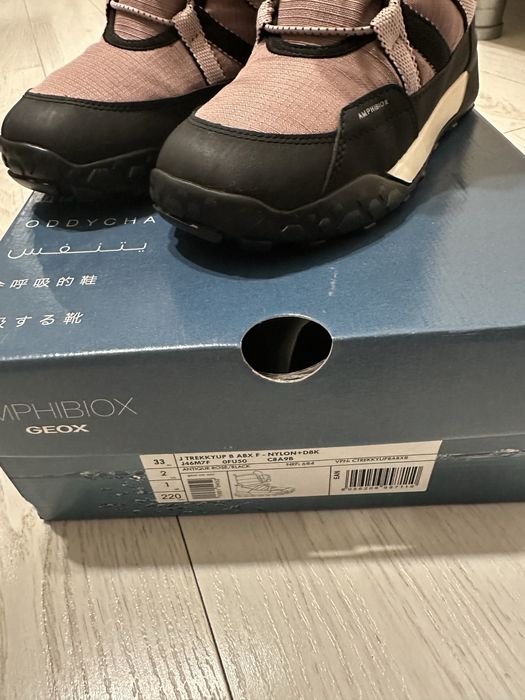 Ghete Geox fete marimea 33