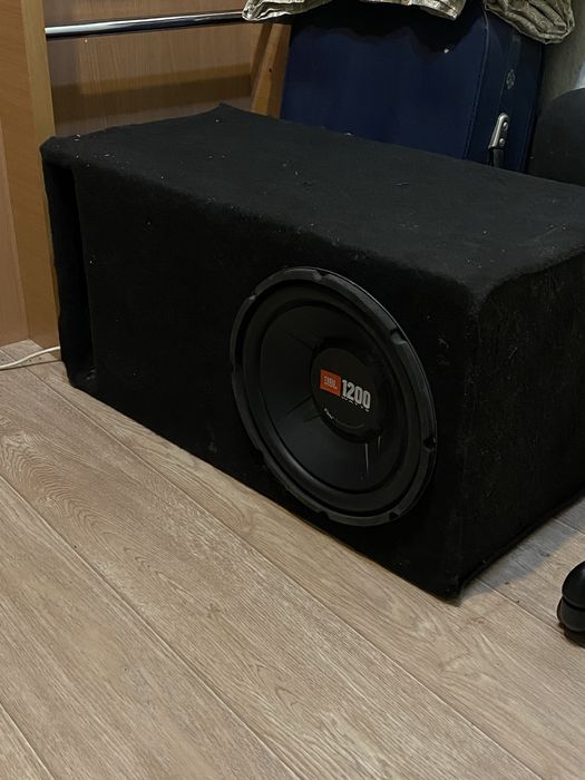 Сабвуфер 70 литров