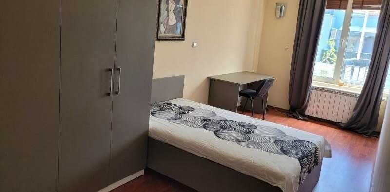 Дава се под наем Четиристаен апартамент в София, Малинова долина - 120 кв.м за 750 € - Снимка #8