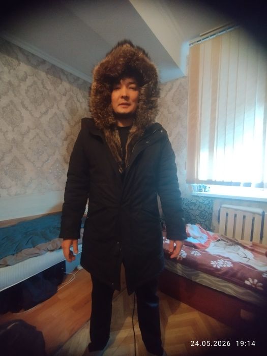 Продам куртку мужскую зимняя