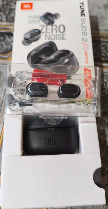 JBL TUNE BUDS2 безжични слушалки
