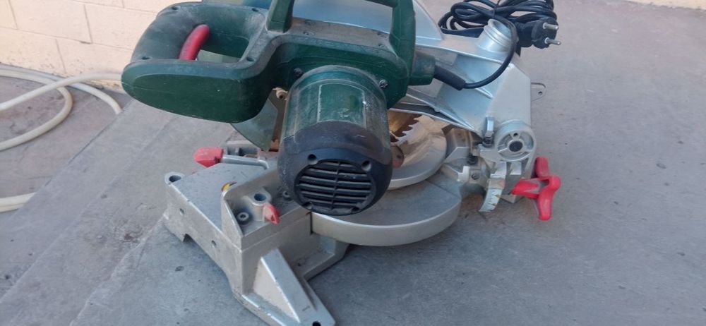 Перфоратор тарцовка газонокосилка