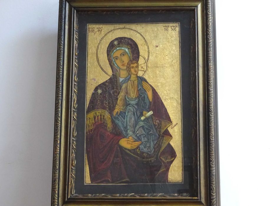 Icoana pe lemn ‘Maica Domnului cu Iisus Hristos’, deosebita