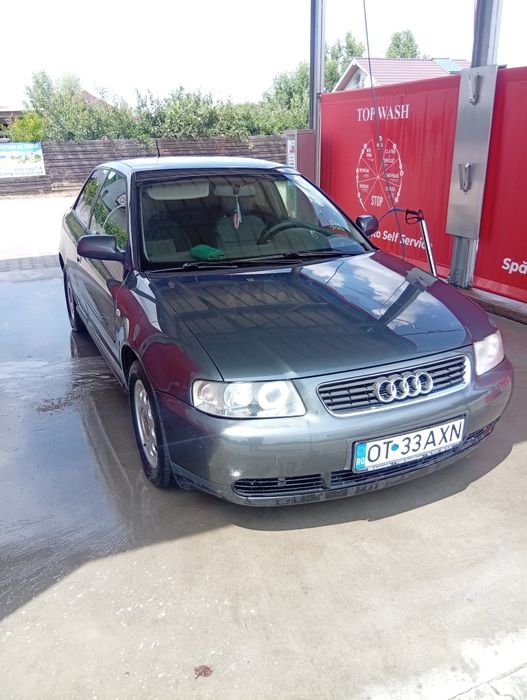 Vând audi A3 ...