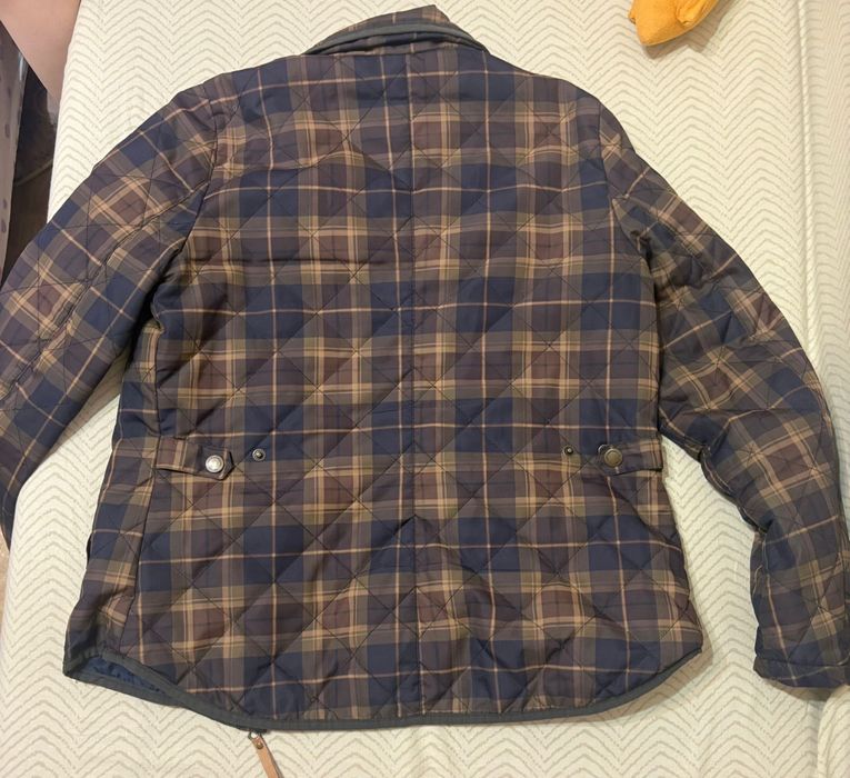 Куртка очень хорошего качества………..