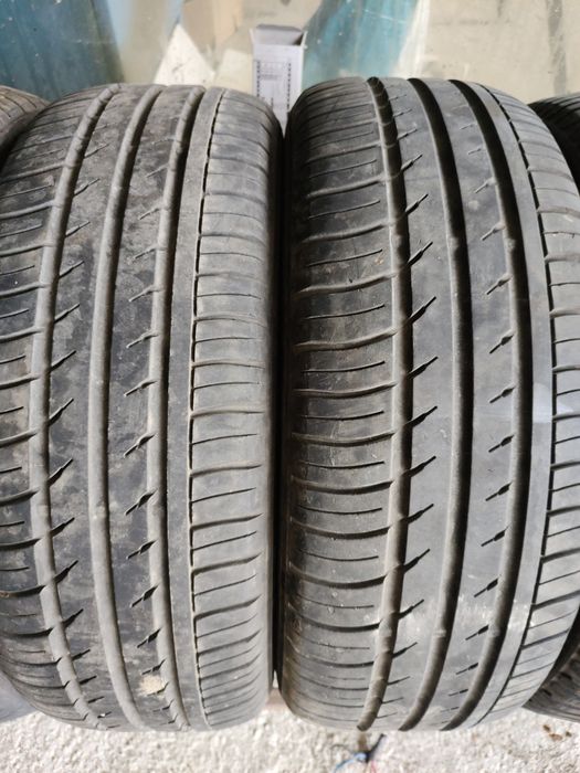 205/60R16; 235/50R18; 245/50R18; 235/50R19