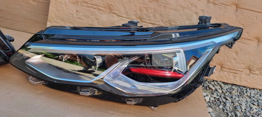 Far stanga / dreapta Full LED IQ Light Vw Golf 8 2020 2021