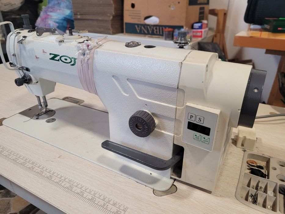 Masina Liniară industriala de cusut Direct Drive