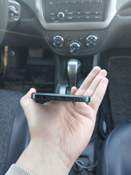 Oppo A57s 64gb ideal